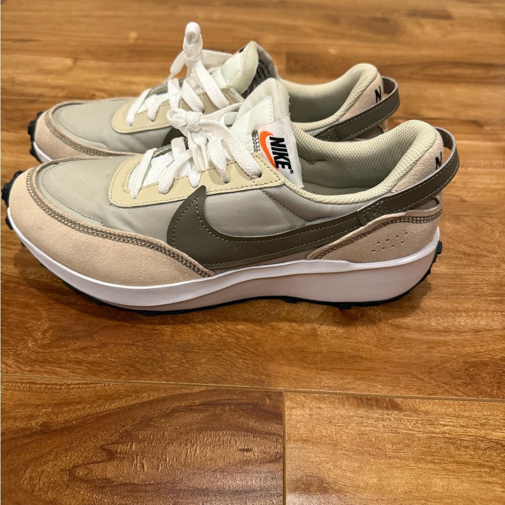 Nike Men's Sneakers in Beige and Olive